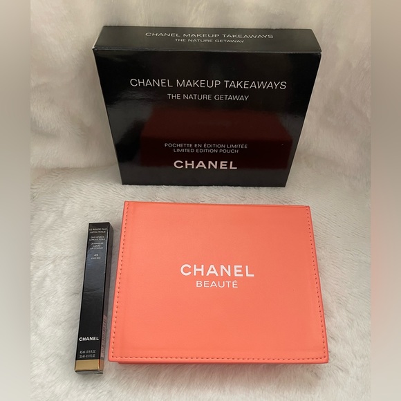 Chanel Makeup Takeaways *The Nature Getaway* Limited Edition Pouch - Picture 1 of 6